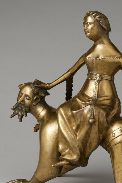 Aguamanil inspirado en el relato medieval "Aristóteles y la cortesana", bronze, ca. siglo XV