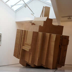 Richard Wilson, Block of Dering, 2017, Wood, 353 x 250 x 268 cm,Photograph: Miayko Narita. © Richard Wilson.  Courtesy Annely Juda Fine Art
