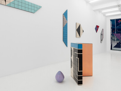 Claudia Wieser, exhibition view. Courtesy of Casado Santapau Gallery