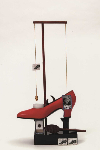 Dalí & Magritte. Courtesy of Royal Museums of Fine Arts of Belgium