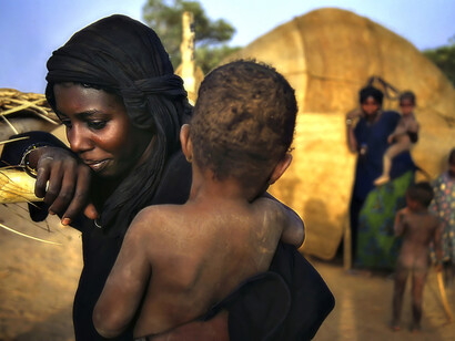 Niger, Villaggio nella valletta del fiume disseccato Anou Mekkerene, foto Sergio Pessolano