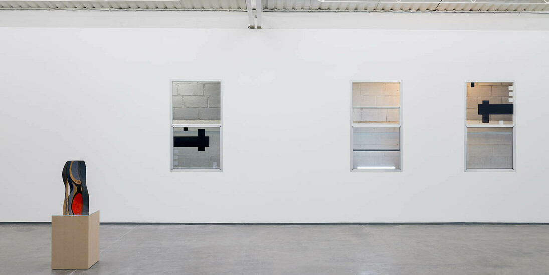 Josephine Meckseper, Exhibition view. Courtesy of Proyectosmonclova