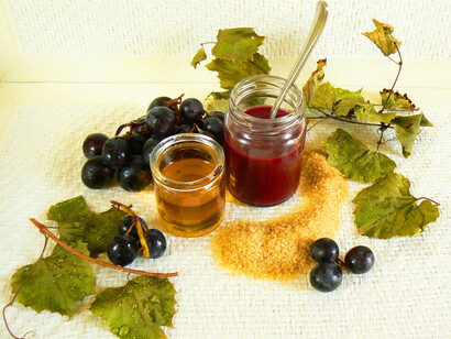 Salsa agrodolce di uva nera