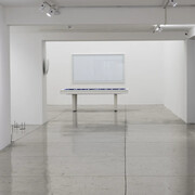 Marco Maggi, A sociedade subatômica, vista da exposição. Cortesia da Galeria Nara Roesler