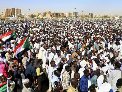 Supporters of Sudan’s President Omar al-Bashir