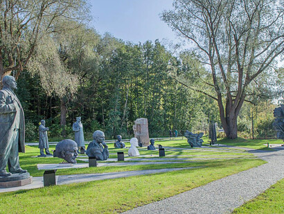 Outdoor exhibition of Soviet Monuments. Courtesy of Estonian History Museum