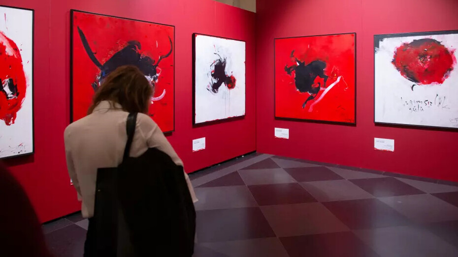 Various artists, Traces and roots. Anatolia in contemporary art of Turkey, exhibition view. Courtesy of the Art Museum Riga Bourse