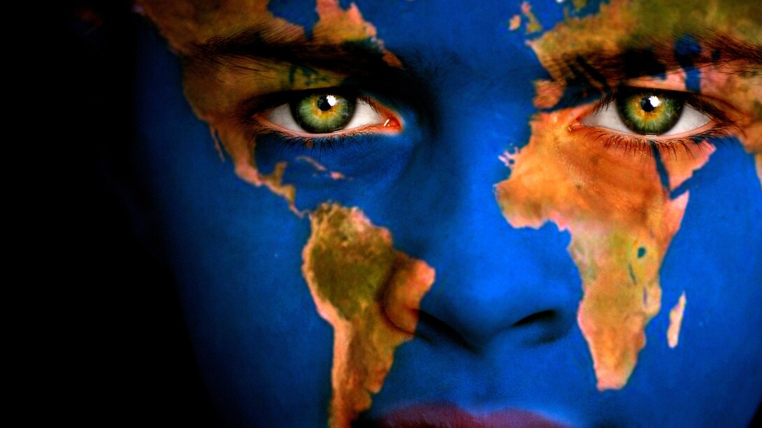 El mundo en su rostro