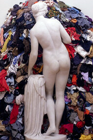 Michelangelo Pistoletto. "Venus of the Rugs", marble and textiles, 1967