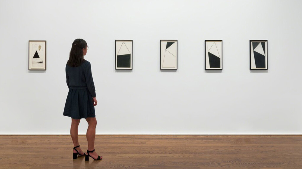 Mira Schendel, Exhibition view. Courtesy of Hauser & Wirth