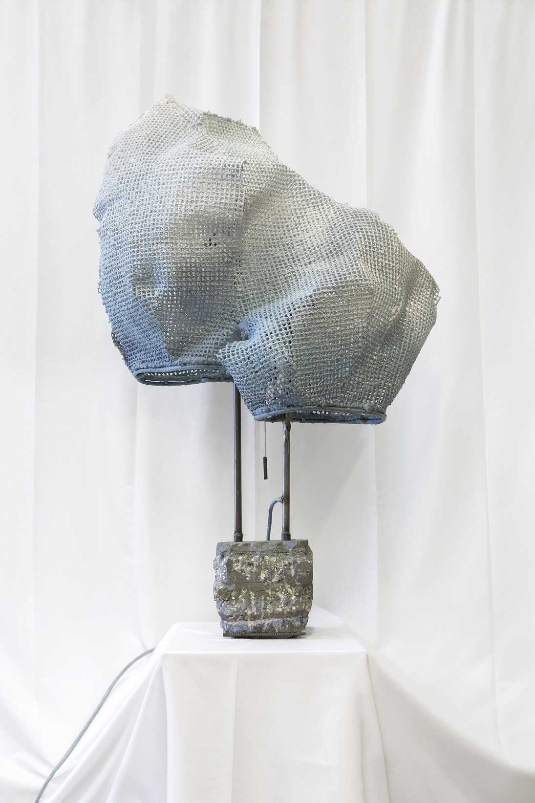 Nacho Carbonell, Blue Cocoon Concrete Base, 2015, steel frame, metal mesh and paverpol mix, h183 l112 w90 cm / h72.1 l44.1 w35.4 in, unique, Courtesy of Carpenters Workshop Gallery