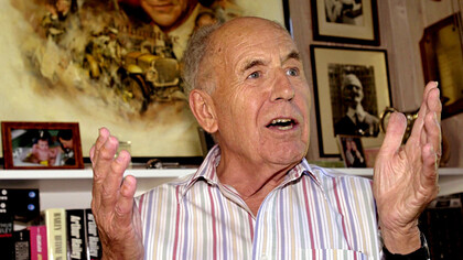 The writer Arthur Hailey 