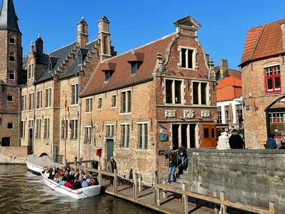 Rozenhoedkaai (Rosary Quay)
