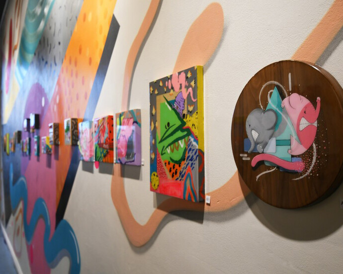 AngelOnce & GoopMassta, Exhibition view. Courtesy of Ewkuks