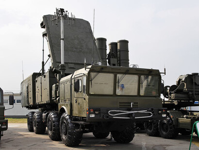 The S-400 Triumf system can track and engage multiple targets simultaneously at long distances, making it a formidable component of modern air defense