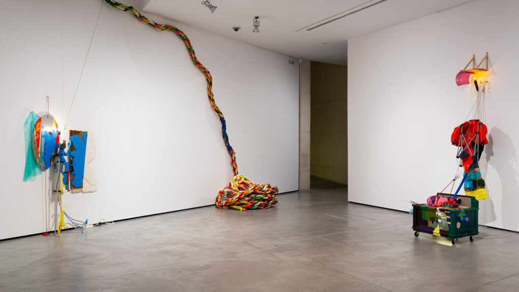 Jessica Stockholder, Cardinal directions, exhibition view. Courtesy of Es Baluard Museu d'Art Contemporani de Palma