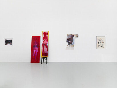 Various artists, An incomplete survey on portraiture vol. 1, exhibition view. Courtesy of Galerie Hussenot