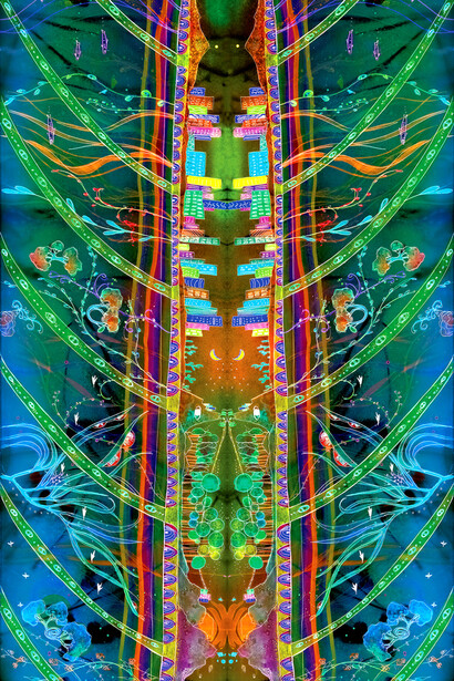 Christine Nguyễn - Totem Tree - Cây Vật tổ- 2014, archival pigment print on Epson paper, màu in lưu trữ trên giấy Epson, 90.5 x 40.7 cm