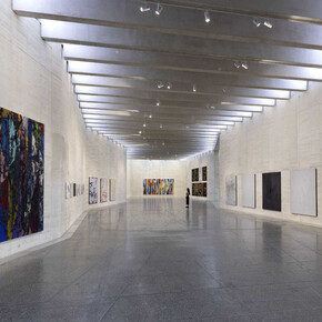 Secundino Hernández, Estación total [Total season], exhibition view. Courtesy of MUSAC