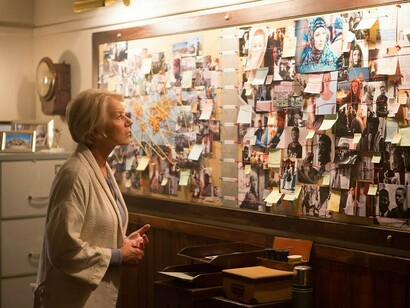 Helen Mirren como la coronel Katherine Powell