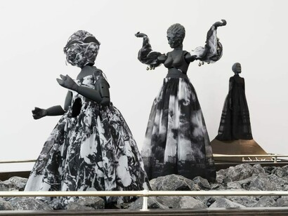 Kara Walker, Fortuna and the immortality garden (machine), exhibition view. Courtesy of San Francisco Museum of Modern Art