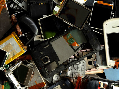 Desechos electrónicos de teléfonos móviles