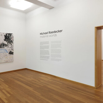 Michael Raedecker, material worlds, exhibition view. Courtesy of GRIMM Gallery