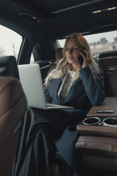 Analista quantitativa recebe relatório com análises feitas por matemáticos 