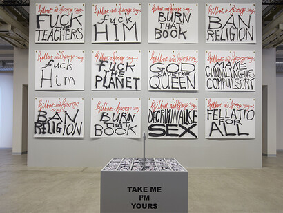 Gilbert & George, 'The Banners', 2015. Veduta dell’installazione Pirelli HangarBicocca, Milano, 2017. Courtesy Gilbert & George, White Cube, London e Pirelli HangarBicocca, Milano. Foto: Agostino Osio