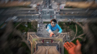 Tenemos esa palabra, “suicidio”, que es casi impronunciable, porque se castiga como falta de espiritualidad y cordura