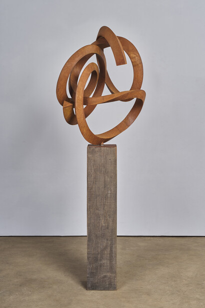 Pieter Obels, Look at her, 2025. Courtesy of Opera Gallery