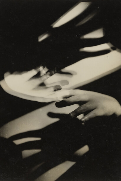Osamu Shiihara (Japanese, 1905–1974). Construction of Hand. 1932–41. Gelatin silver print. 11 7/8 x 8 7/8″ (30.2 x 22.5 cm). The Museum of Modern Art, New York, Thomas Walther Collection. Gift of Thomas Walther © 2014 Estate of Osamu Shiihara, care of Tomatsu Shiihara, Japan