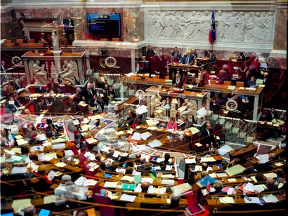 OLIVIER MENANTEAU
Politiciens au travail Assemblée Nationale Paris le 20 novembre 2015 Prorogation de l’application de la loi relative à l’état d’urgence
courtesy galerie anne barrault