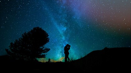 Anhelando amores a la luz de las estrellas