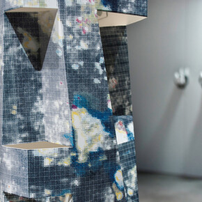 Marie Lelouche, Exhibition view « I am walking in… », 2015, sculpture (detail) Le Fresnoy, Studio national des arts contemporains, Tourcoing, France. Copyright Le Fresnoy Studio national des arts contemporains, Courtesy Galerie Alberta Pane