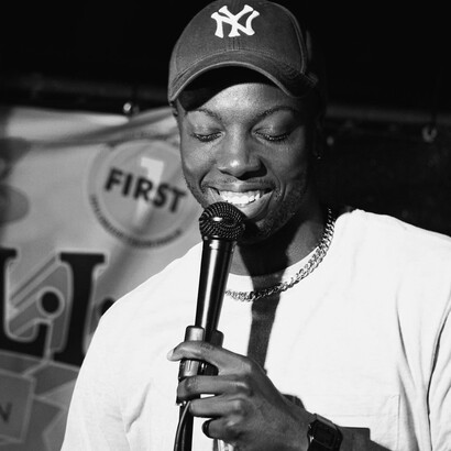 Myles Peter Toe at first wanted to become a therapist but due to his passion for comedy that became his main priority