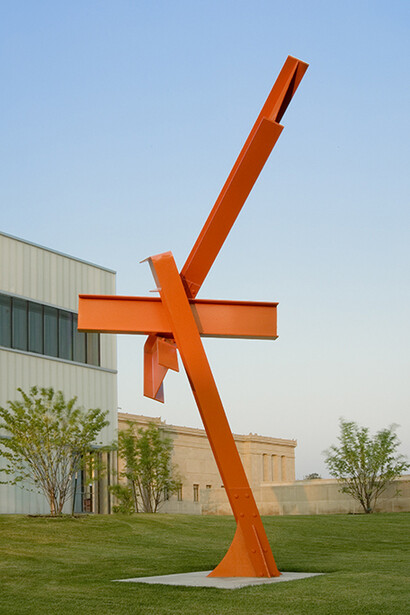 Steel with paint, 24 feet x 8 feet 9 inches. Gift of the Hall Family Foundation, F99-33/5. © Mark di Suvero.