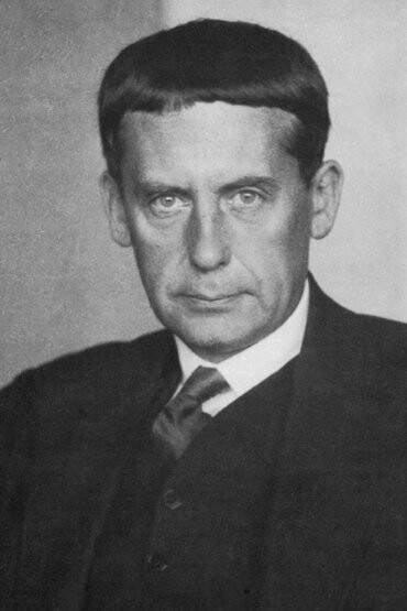 Walter Gropius, 1928