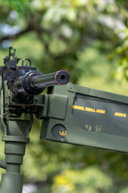 O avanço da IA militar amplia a importância de traços humanos como empatia e criatividade no campo de batalha