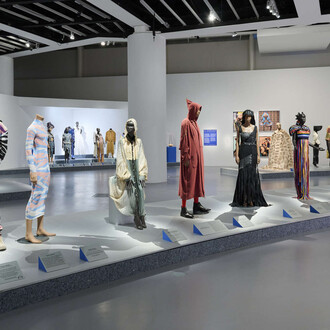 African fashion, exhibition view. Courtesy of Musée du Quai Branly