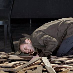 Tagebuch eines Wahnsinnigen. Mit freundlicher genehmigung des Deutschen Theaters