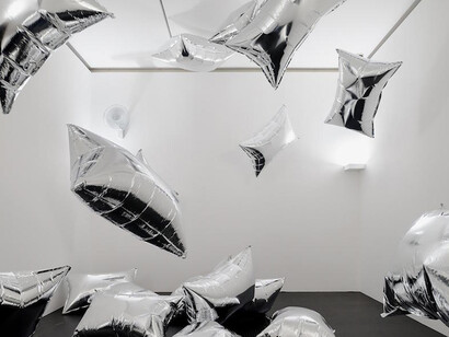 Andy Warhol. Dark Star, exhibition view. Courtesy of Museo Jumex