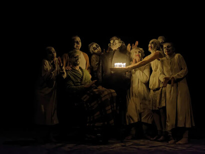 May B. Avec l'aimable autorisation du Les Célestins, Théâtre de Lyon