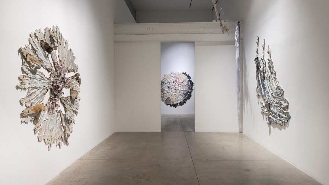 Brie Ruais, Bone dice, exhibition view. Courtesy of Albertz Benda Gallery