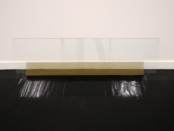 Sergio Verastegui, Aphasia, 2014, verre, laiton, 120 x 30 x 15 cm, pièce unique, Cortex Athletico, N° Inv. SV/14/054