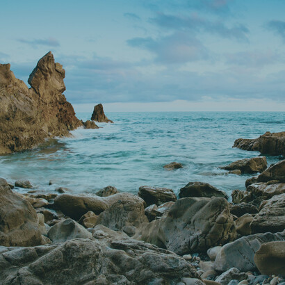 Paisaje marino: además el mar, fuente de vida, puede consumir vidas, matar