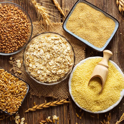 Occorre eliminare i cereali, gli zuccheri, i frutti, gli amidi e l’alcol