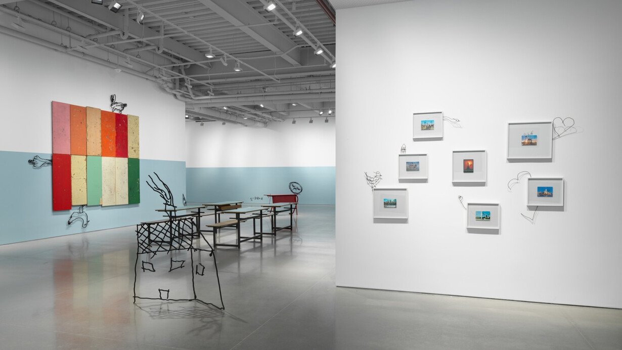 Petrit Halilaj, Abetare, vista de exhibición. Cortesía de la galería kurimanzutto