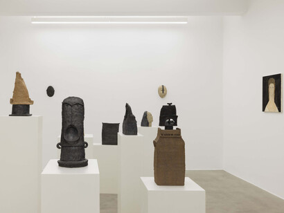 Keiji Ito, Humans and expression, exhibition view. Courtesy of kaufmann repetto