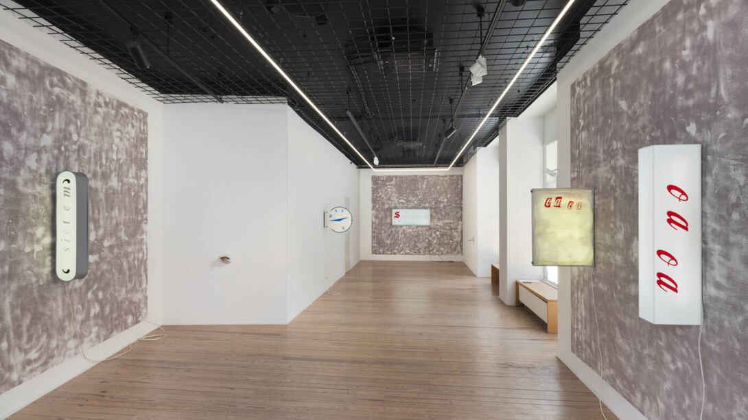 Gina Proenza, Patron / Partner, exhibition view. Courtesy of Galerie Lange + Pult